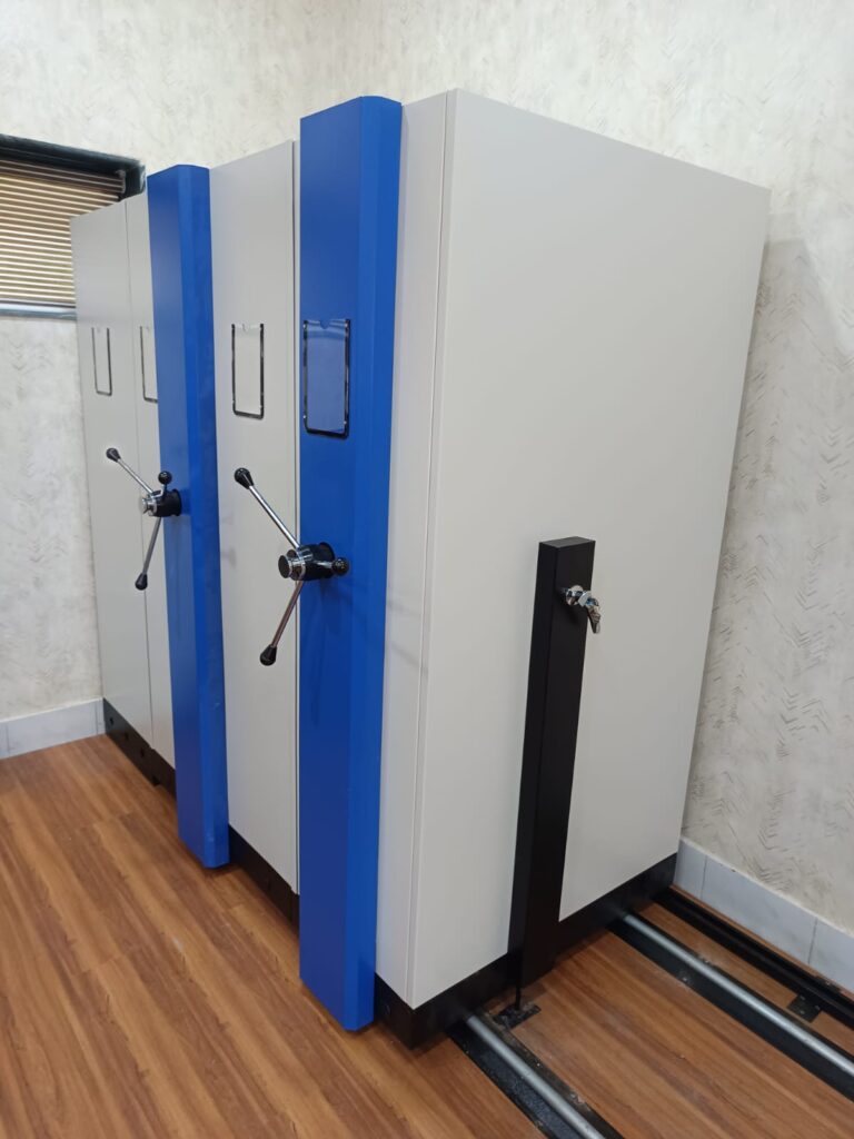 Ins Hamla Mobile compactor storage system installations